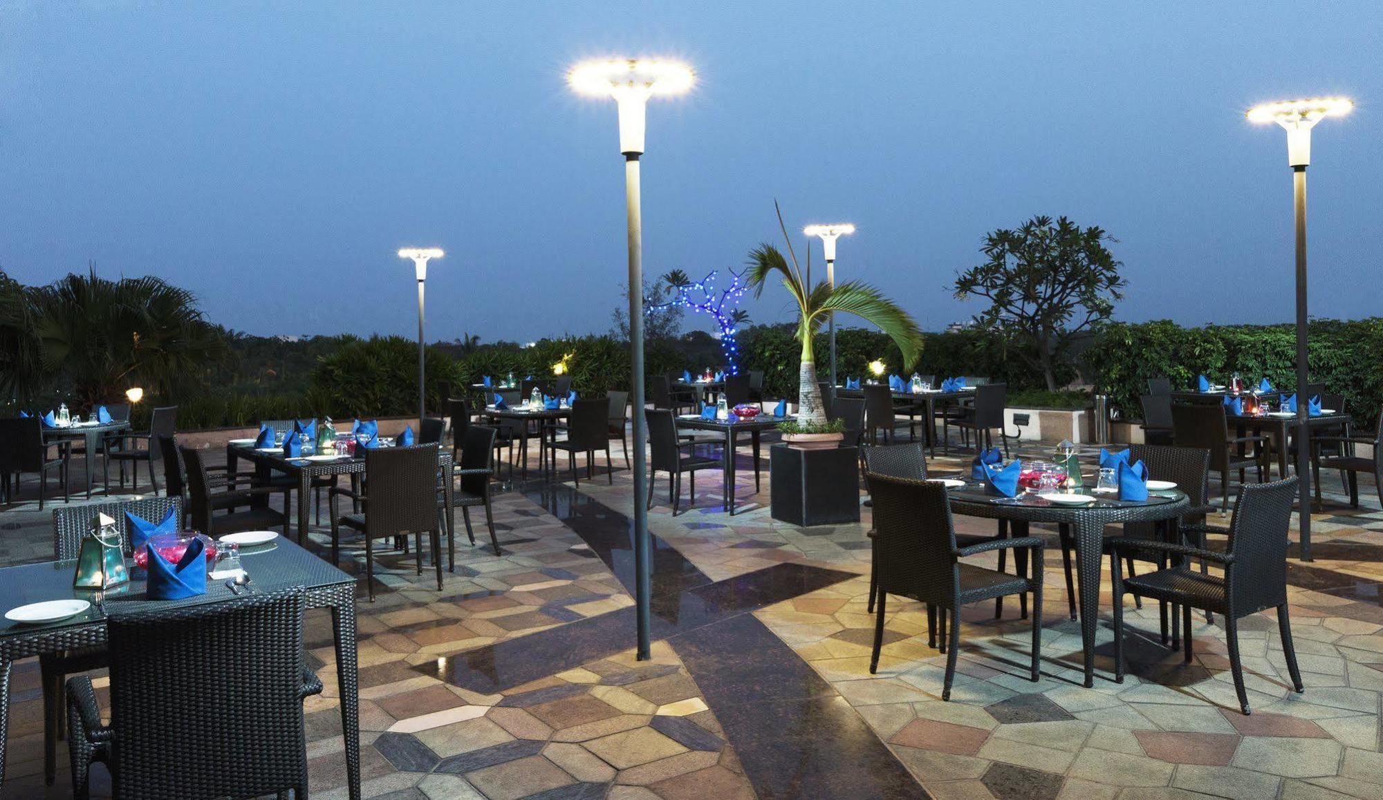 Vivanta Coimbatore Exterior photo